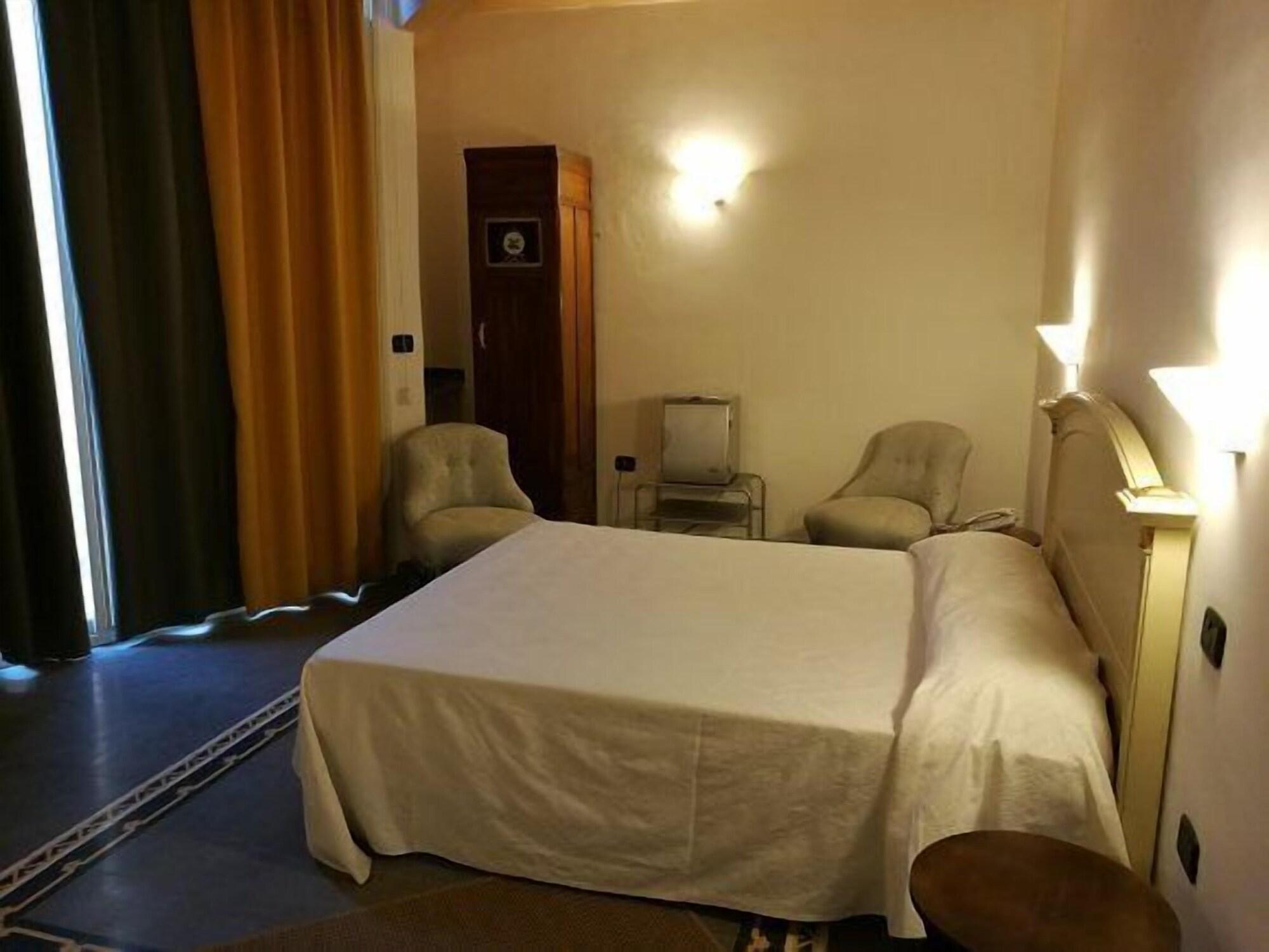 Palazzo Giaraca Hotel Syracuse Buitenkant foto