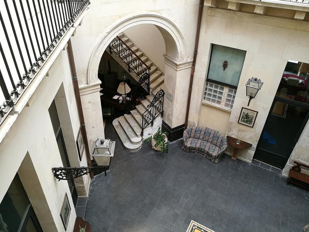 Palazzo Giaraca Hotel Syracuse Buitenkant foto